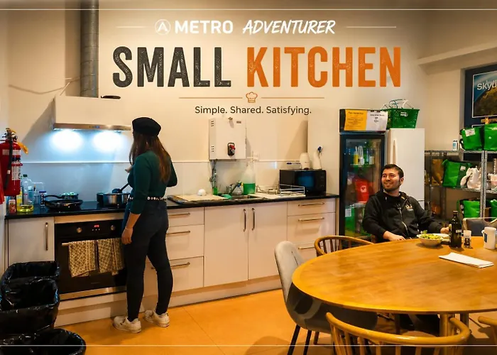 Metro Adventurer Backpackers Hostel Auckland